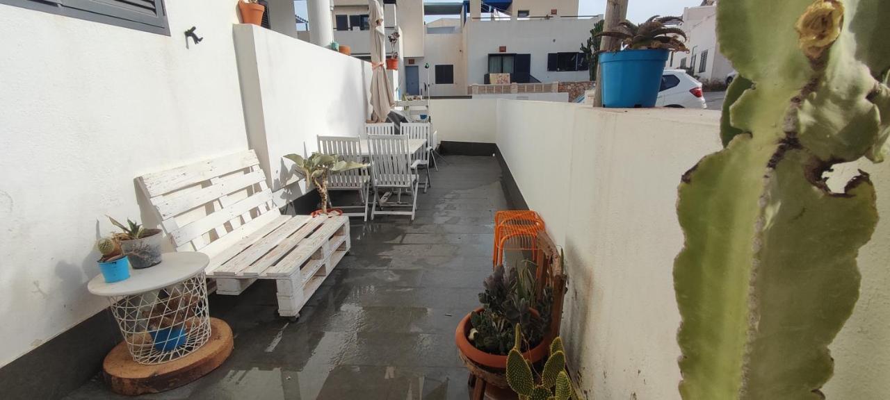 Piedranegra, Apartamento Completo Con Patio, Terraza Y Bbq Rodalquilar Dış mekan fotoğraf